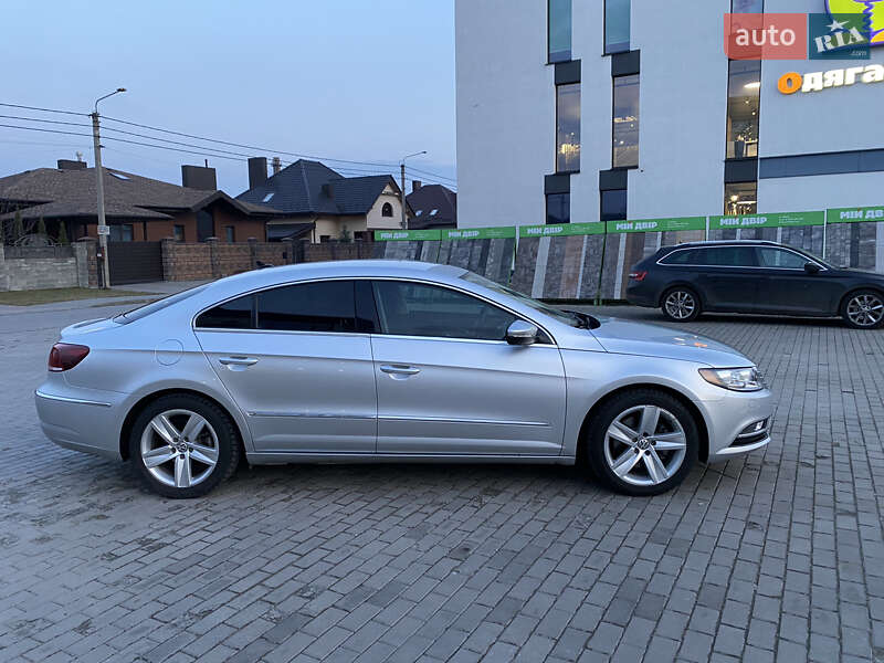 Купе Volkswagen CC / Passat CC 2016 в Ровно