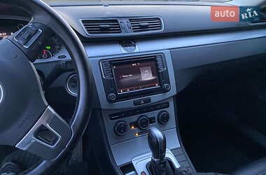 Купе Volkswagen CC / Passat CC 2016 в 