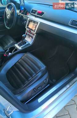Купе Volkswagen CC / Passat CC 2013 в 