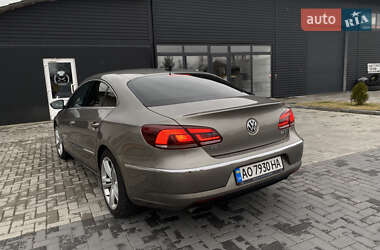 Купе Volkswagen CC / Passat CC 2012 в 