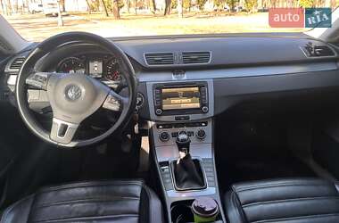 Купе Volkswagen CC / Passat CC 2012 в Кролевці