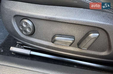 Купе Volkswagen CC / Passat CC 2013 в 