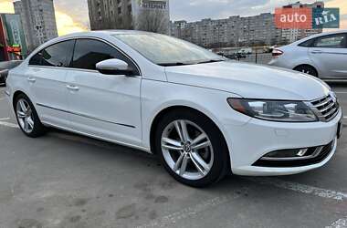 Купе Volkswagen CC / Passat CC 2012 в 