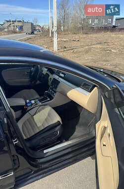 Купе Volkswagen CC / Passat CC 2014 в 