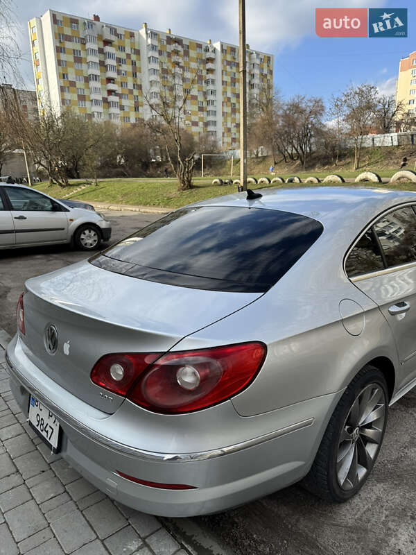 Купе Volkswagen CC / Passat CC 2012 в Львове