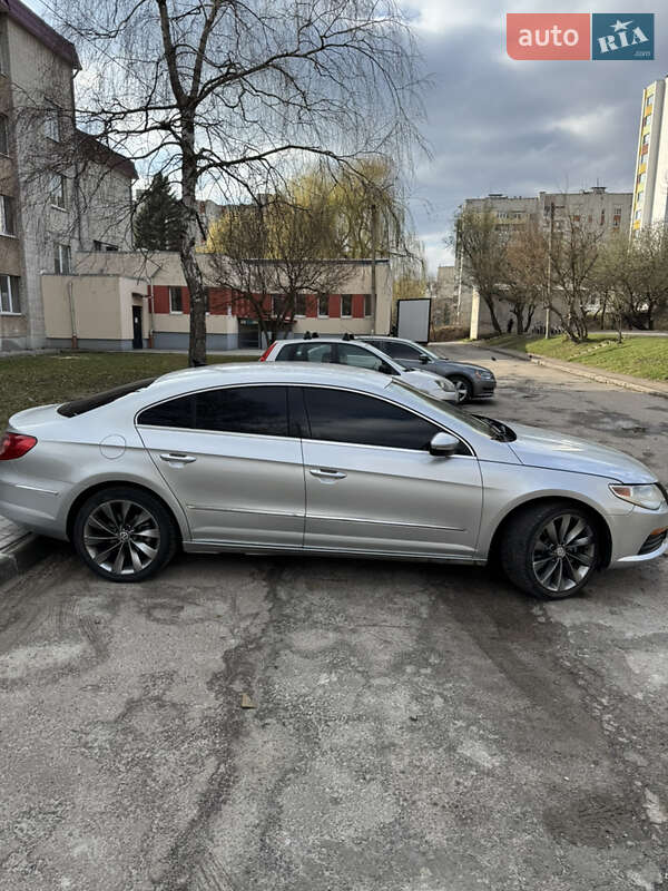 Купе Volkswagen CC / Passat CC 2012 в Львове