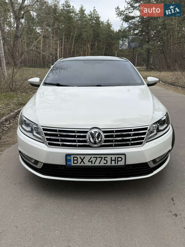 Купе Volkswagen CC / Passat CC 2012 в Кропивницькому
