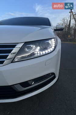 Купе Volkswagen CC / Passat CC 2012 в 