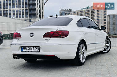 Купе Volkswagen CC / Passat CC 2013 в 