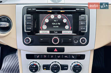 Купе Volkswagen CC / Passat CC 2013 в 