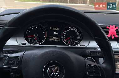 Купе Volkswagen CC / Passat CC 2012 в 