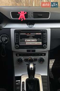 Купе Volkswagen CC / Passat CC 2012 в 