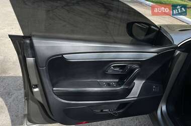 Купе Volkswagen CC / Passat CC 2012 в 