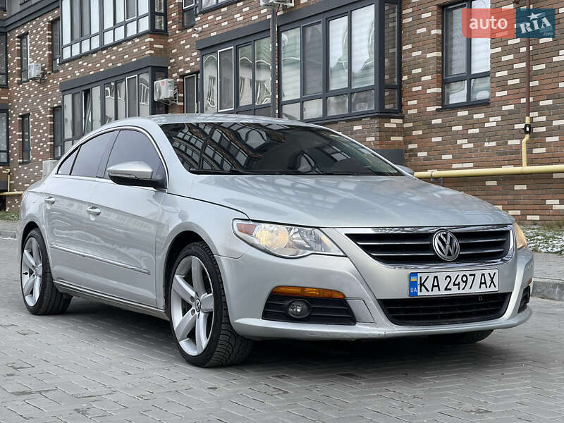 Купе Volkswagen CC / Passat CC 2011 в Киеве