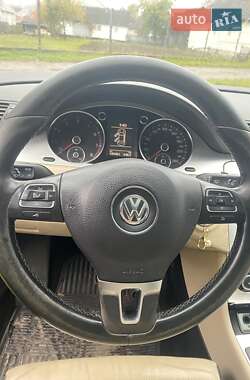 Купе Volkswagen CC / Passat CC 2009 в 