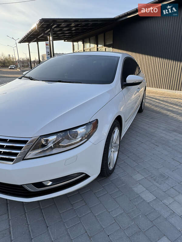 Купе Volkswagen CC / Passat CC 2015 в Овручі