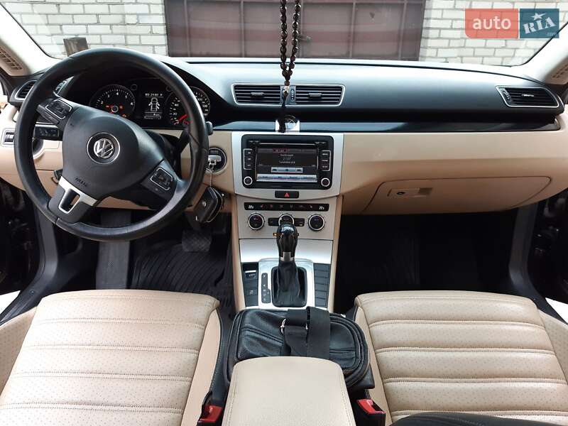 Купе Volkswagen CC / Passat CC 2012 в Херсоне
