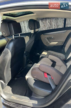 Купе Volkswagen CC / Passat CC 2013 в 