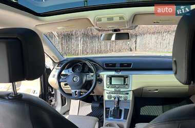 Купе Volkswagen CC / Passat CC 2013 в 