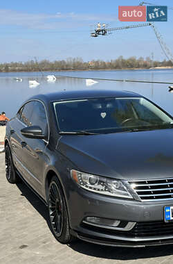 Купе Volkswagen CC / Passat CC 2015 в 