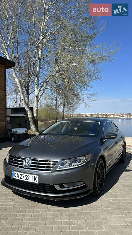 Купе Volkswagen CC / Passat CC 2015 в 