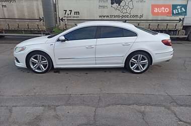 Купе Volkswagen CC / Passat CC 2011 в 