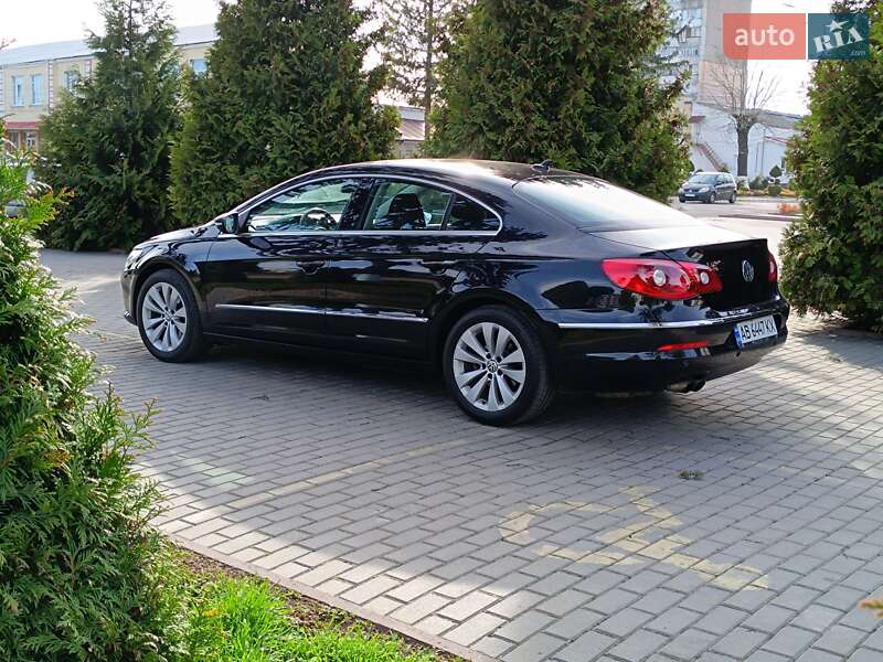 Купе Volkswagen CC / Passat CC 2010 в 