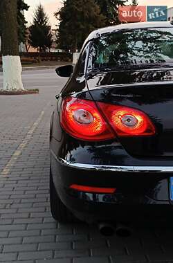 Купе Volkswagen CC / Passat CC 2010 в 