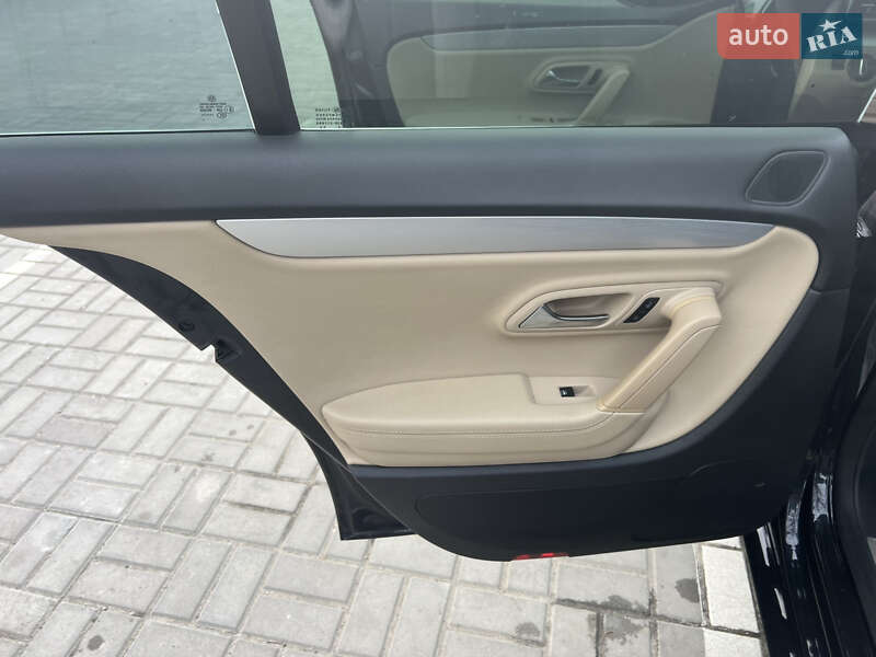 Купе Volkswagen CC / Passat CC 2012 в Дніпрі фото 23 Купе Volkswagen CC / Passat CC 2012 в Дніпрі