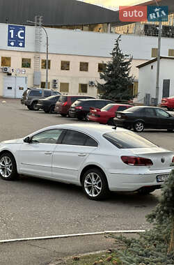 Купе Volkswagen CC / Passat CC 2016 в 