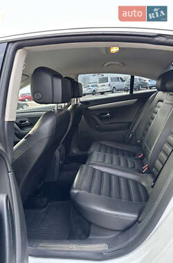 Купе Volkswagen CC / Passat CC 2016 в 
