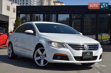 Купе Volkswagen CC / Passat CC 2010 в 