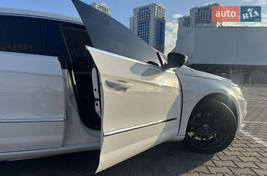 Купе Volkswagen CC / Passat CC 2012 в 