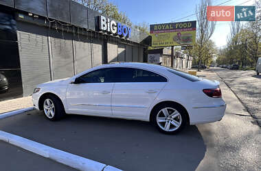 Купе Volkswagen CC / Passat CC 2013 в 