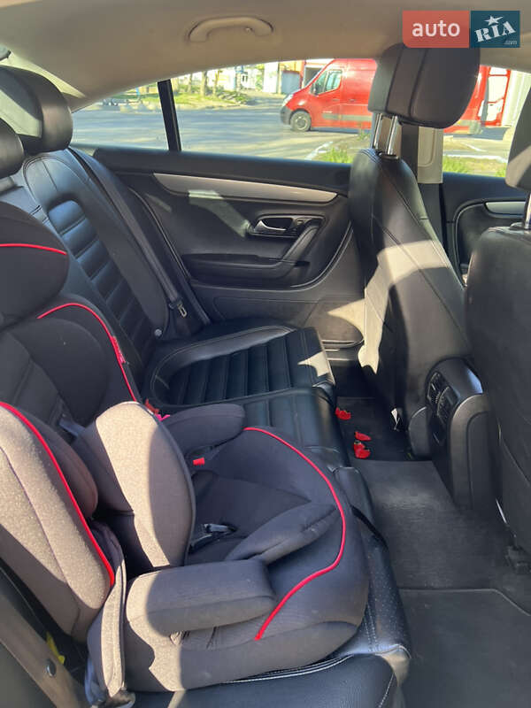 Купе Volkswagen CC / Passat CC 2013 в Первомайске