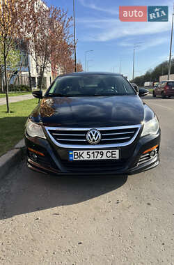 Купе Volkswagen CC / Passat CC 2010 в 
