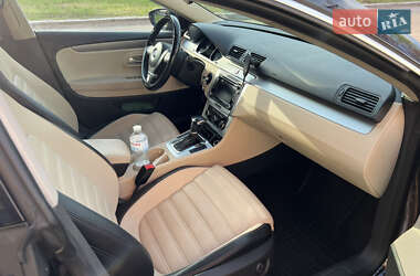 Купе Volkswagen CC / Passat CC 2010 в 