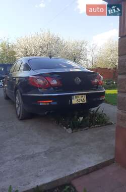 Купе Volkswagen CC / Passat CC 2011 в 