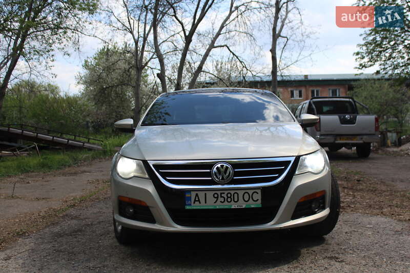 Купе Volkswagen CC / Passat CC 2009 в Кропивницком