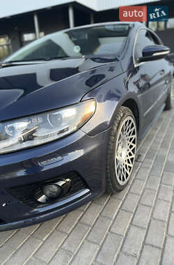 Купе Volkswagen CC / Passat CC 2013 в 