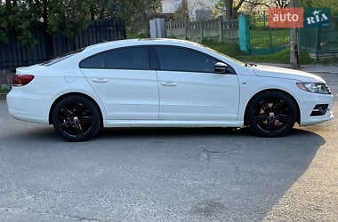 Купе Volkswagen CC / Passat CC 2016 в 