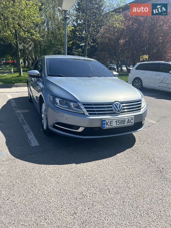 Купе Volkswagen CC / Passat CC 2012 в Днепре
