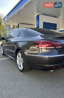 Купе Volkswagen CC / Passat CC 2015 в 