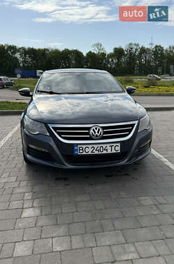 Купе Volkswagen CC / Passat CC 2011 в 