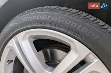 Купе Volkswagen CC / Passat CC 2012 в 
