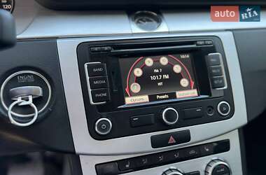 Купе Volkswagen CC / Passat CC 2013 в 