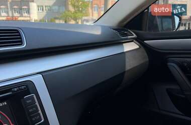Купе Volkswagen CC / Passat CC 2013 в 