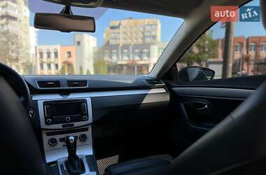 Купе Volkswagen CC / Passat CC 2013 в 