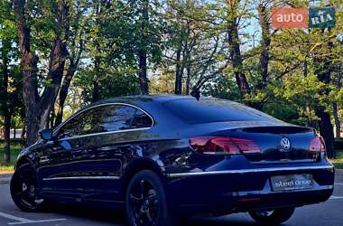 Купе Volkswagen CC / Passat CC 2012 в 