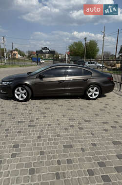 Купе Volkswagen CC / Passat CC 2016 в 